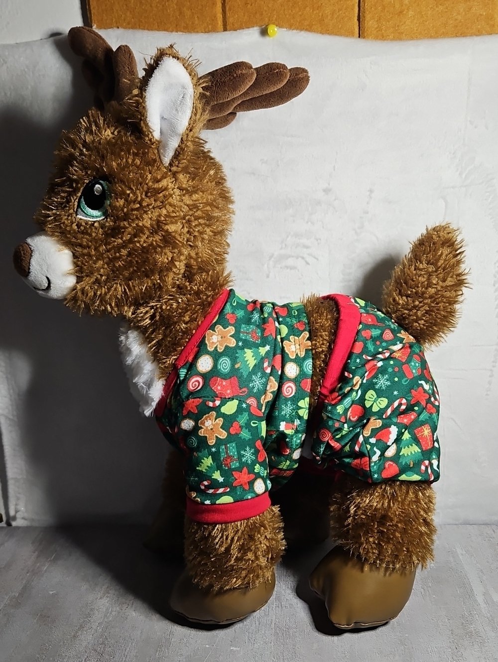 Build A Bear Christmas 17” Plush Reindeer